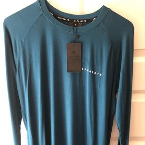 Alphalete long sleeve aspire shirt brand new